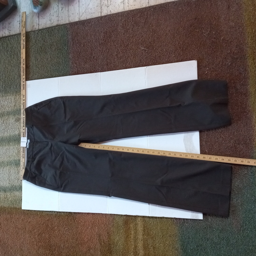 Taylor fit halogen jeans size 6 womens